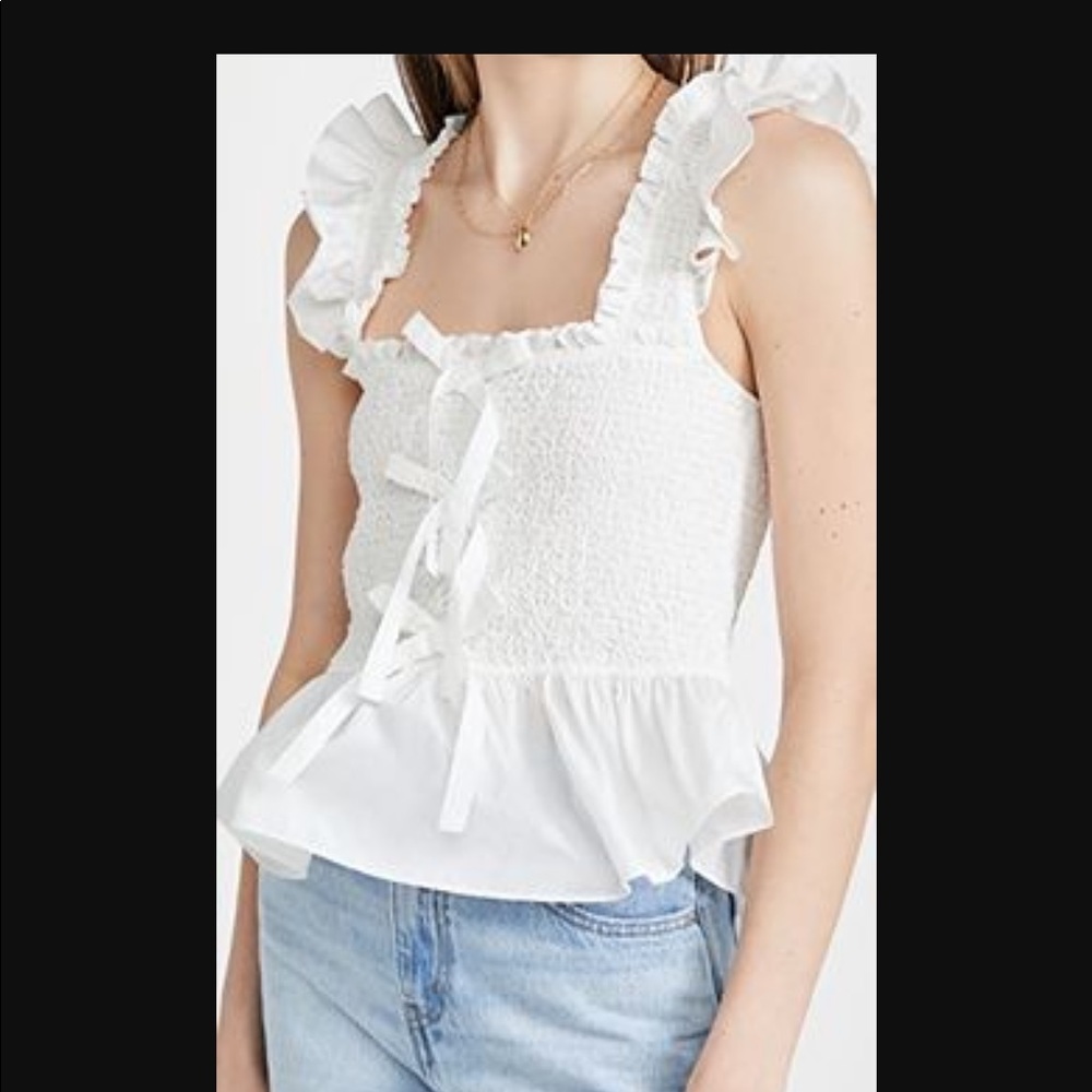 Cinq a Sept white sleeveless ruffled crinkle sleeve top, Size Medium